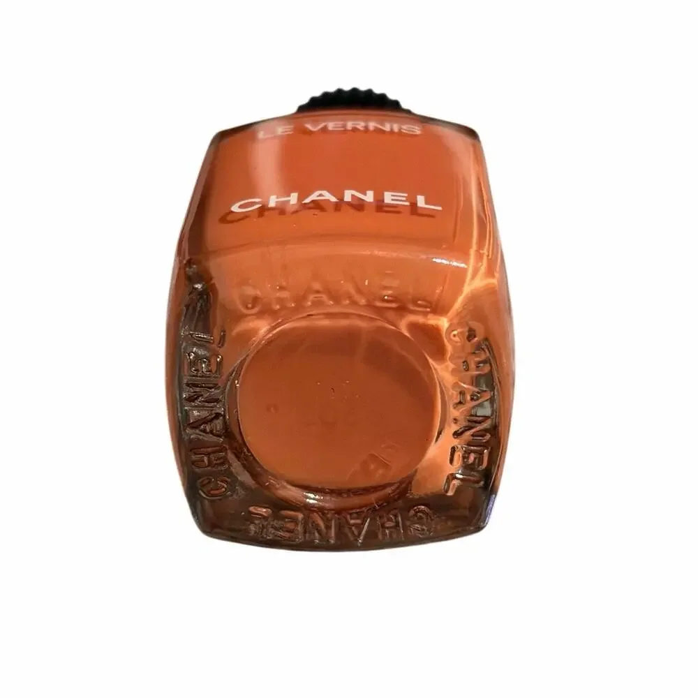CHANEL le vernis
